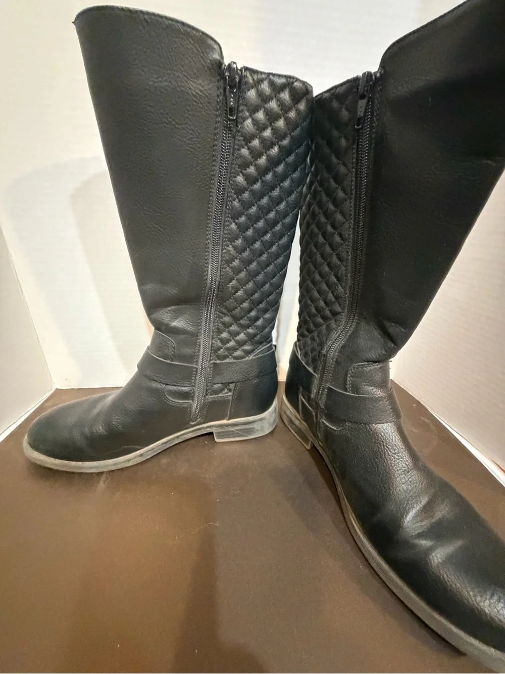 N/A classic black